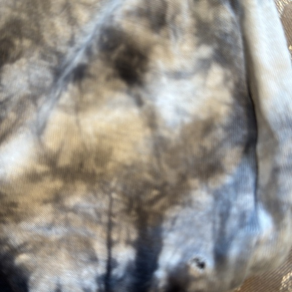 L.A.M.B. Y2K Black and White Tie-Dye Layered Bubble Back Tank Top Size Medium - Picture 13 of 13